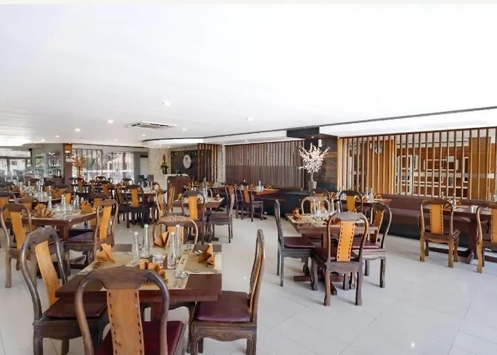Hotel The Kanjeng Galeria - Bali Kuta (Bali)